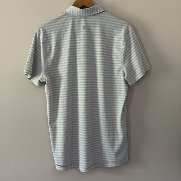 Lululemon Shirt Mens Medium Gray Striped Golf Short Sleeve - Picture 4 of 11